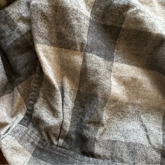 Weatherproof Vintage grey plaid long sleeve flannel button down shirt - Picture 14 of 14